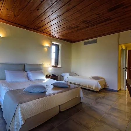 Castello Antico 3* Gíthio