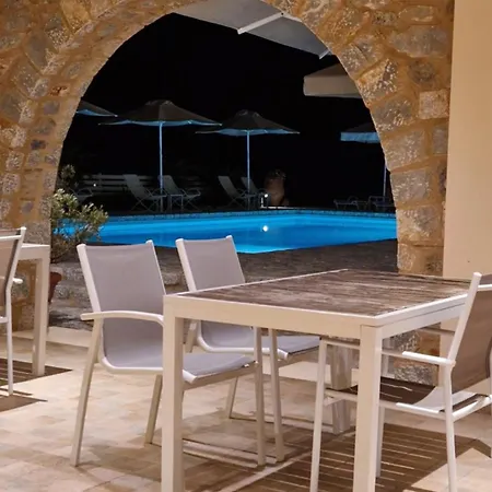 Szálloda Castello Antico Gíthio