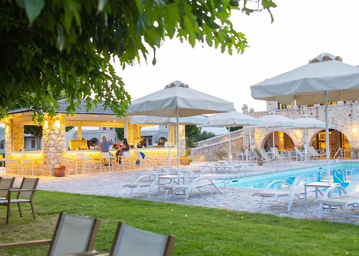 Castello Antico 3* Гитион