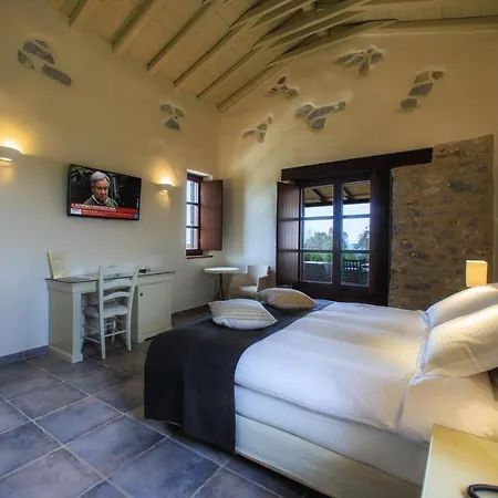 Hotel Castello Antico 3*
