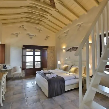 Castello Antico 3*