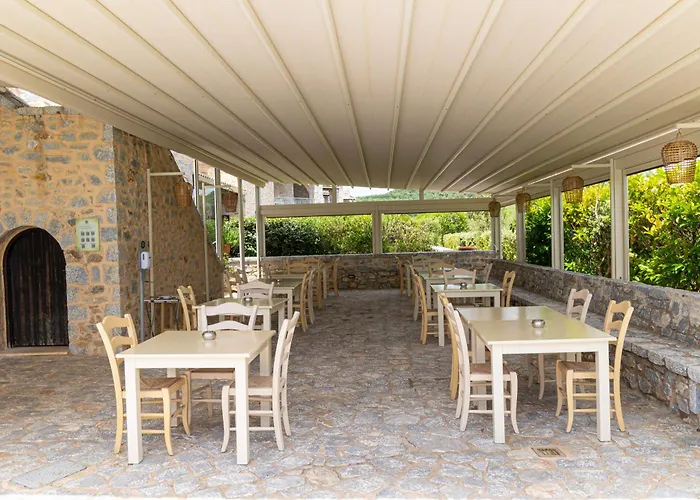 Castello Antico 3* גיתיו