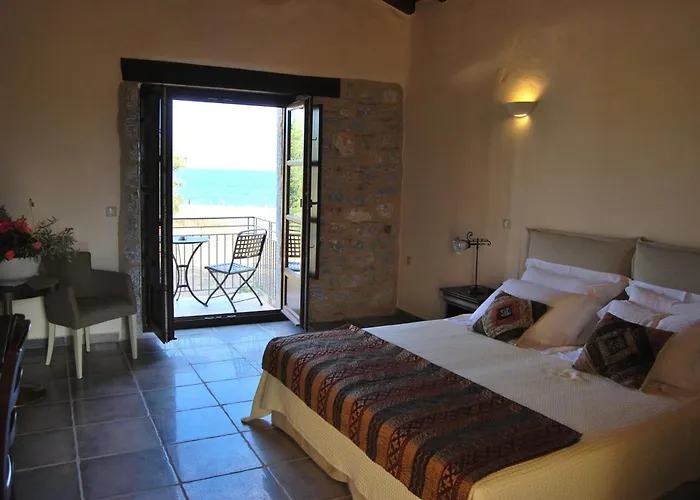 Hotell Castello Antico 3*