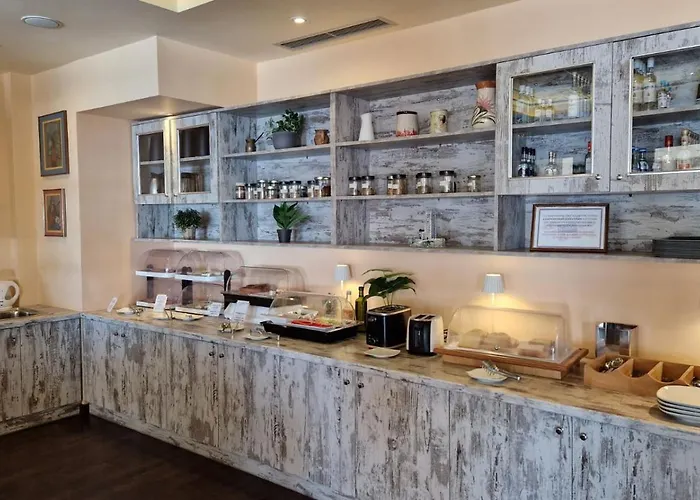 Castello Antico מלון