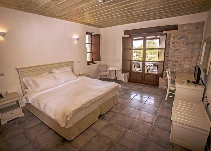 Hotell Castello Antico 3*