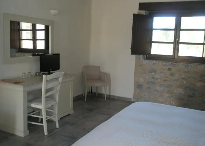 Hotell Castello Antico 3*